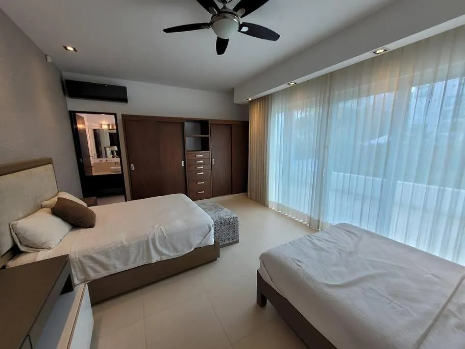 Casa Jounieh - Unique 4 Bedrooms+Pool コスメル 0*,